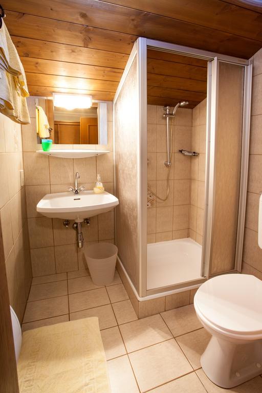Gaestehaus Sunkler Golling an der Salzach Ruang foto